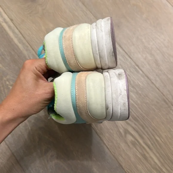 CHANEL TRAINER SIZE 38 - Picture 4 of 7